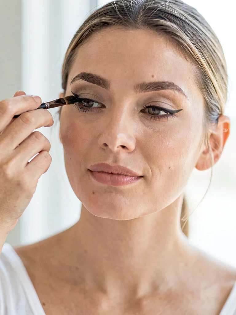 Tips for Eye Makeup Application — Master Eye Makeup: Your Guide to Stunning Looks